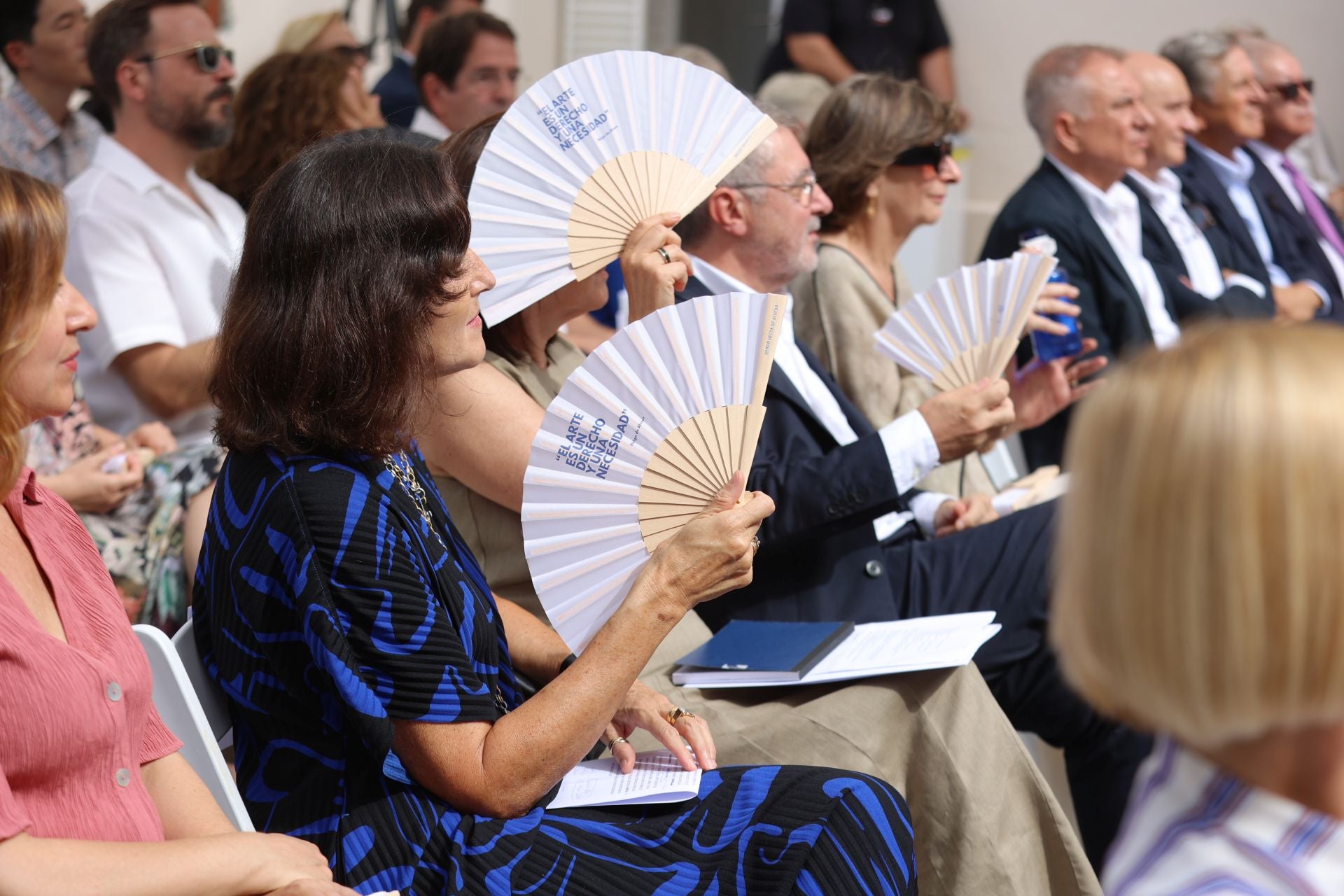 Homenaje a Helga de Alvear