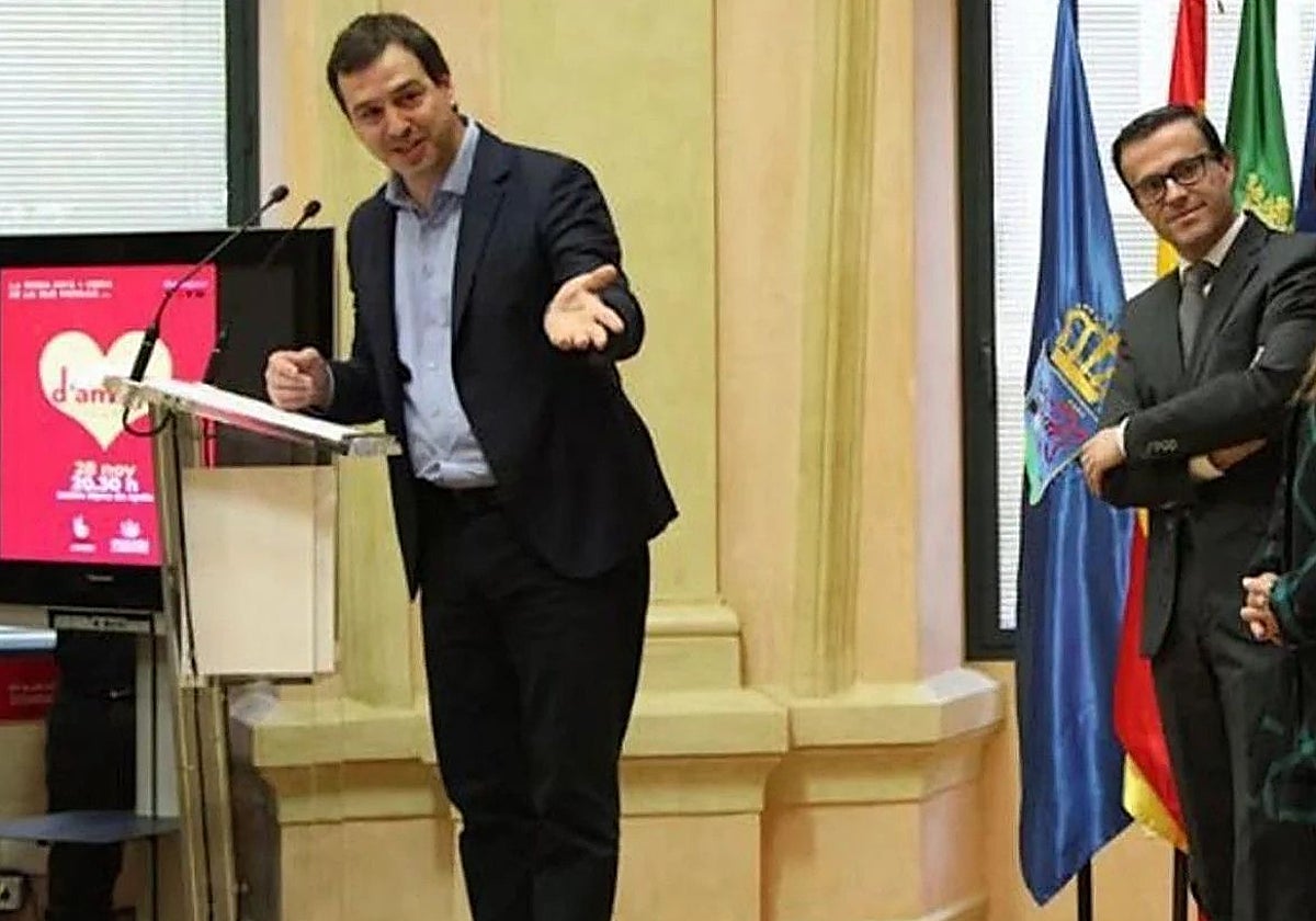 David Sánchez y Miguel Ángel Gallardo durante la presentación de una edición del programa Ópera Joven.