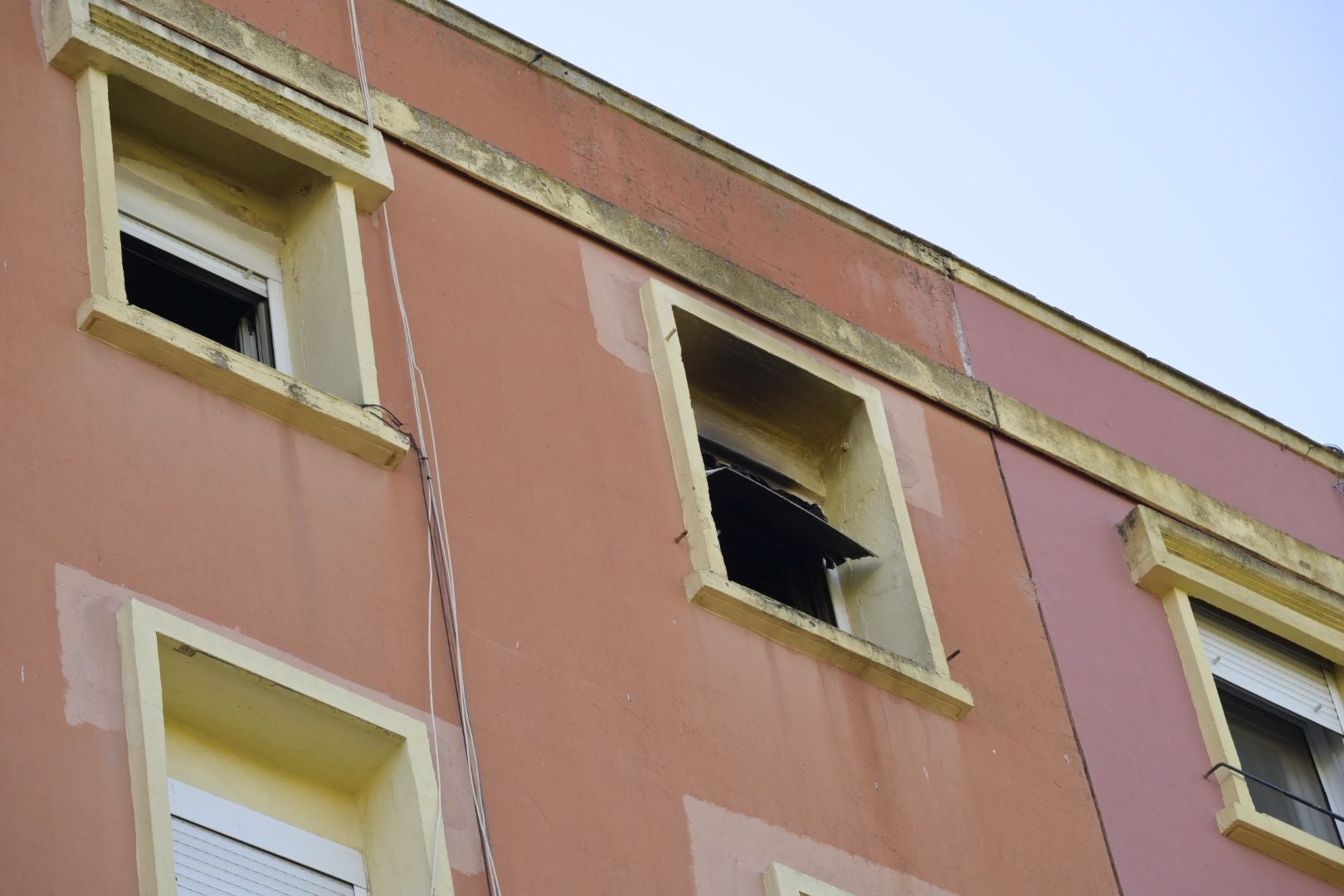 Fotos | Llegada a los juzgados de los dos detenidos por el crimen de la funcionaria de Badajoz