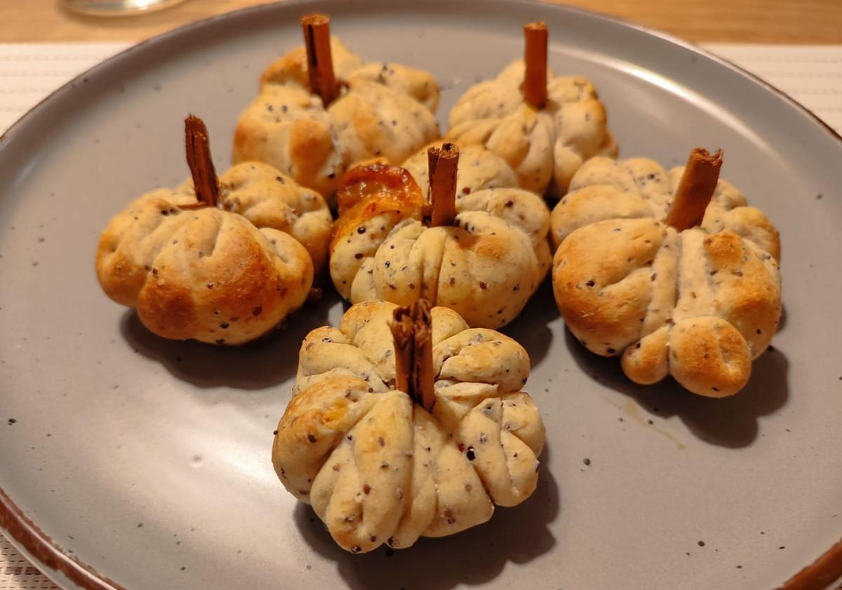 Calapizzas rellenas de tomate, trufa y queso