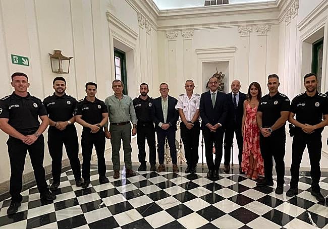 Presentación de los nuevos agentes de la Policía Local.