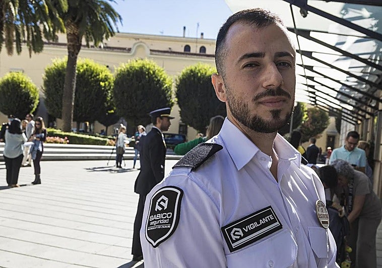 Cristian Aranda en el acto del Día de la Policía Nacional en Badajoz.