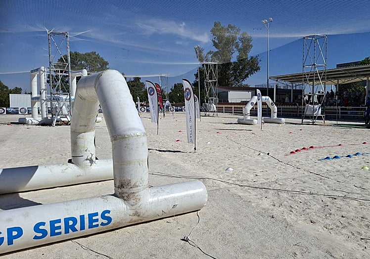 La pista por la que vuelan los drones.