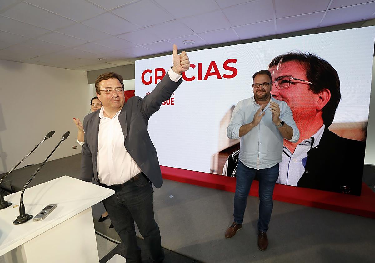 FOTOS | La trayectoria política de Fernández Vara, en imágenes