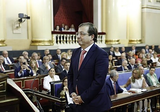 Guillermo Fernández Vara, en el Senado.