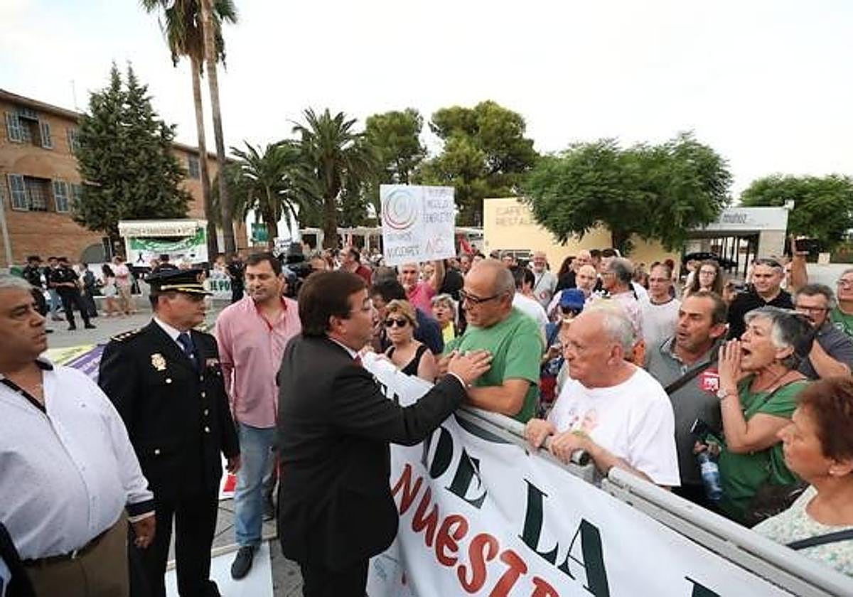 Una anomalía en política