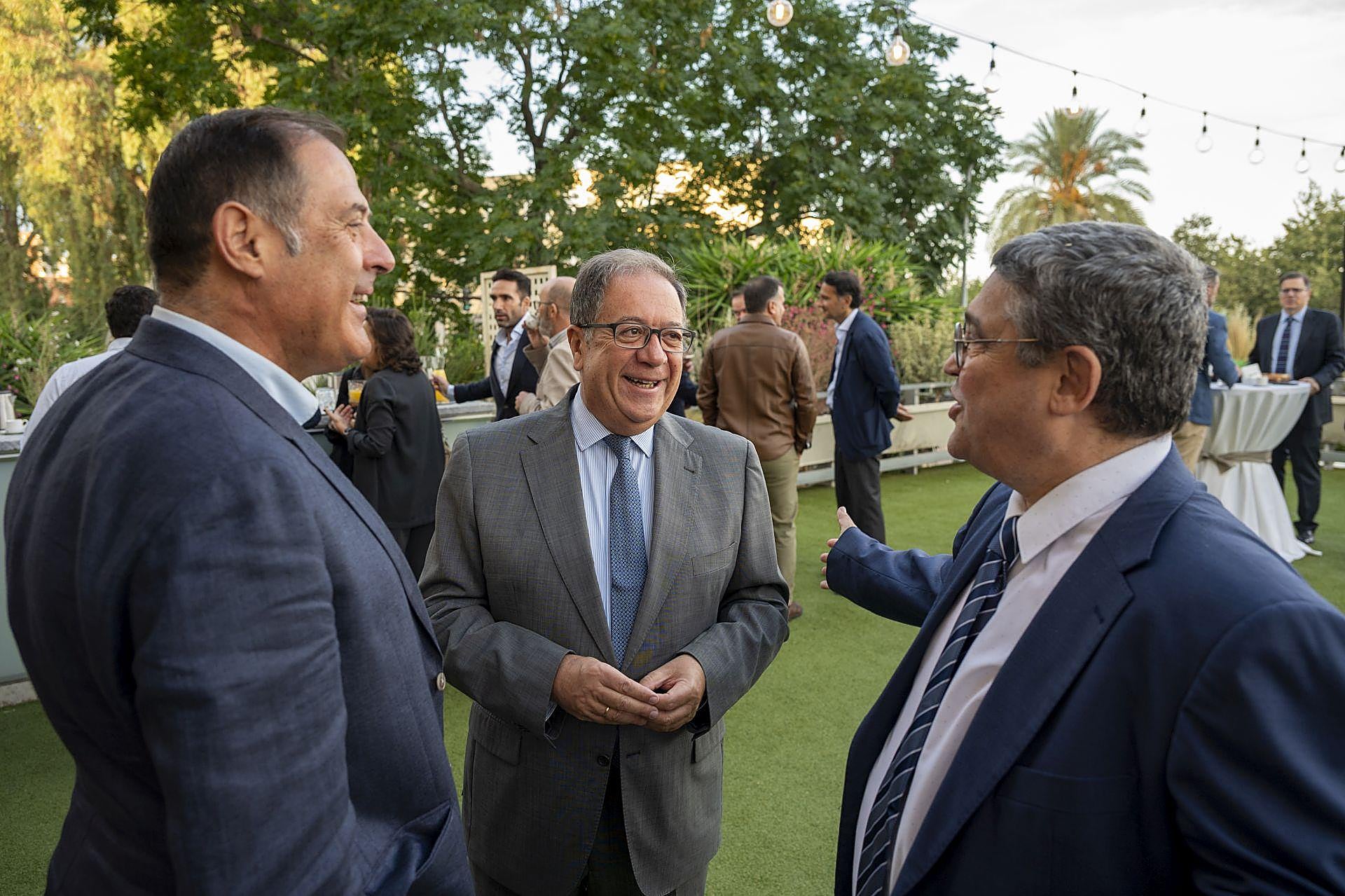 Asistentes a la segunda celebración de&#039;La Mirada Económica de HOY&#039; (I)