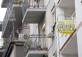 Imagen de archivo de viviendas en alquiler en Cáceres.