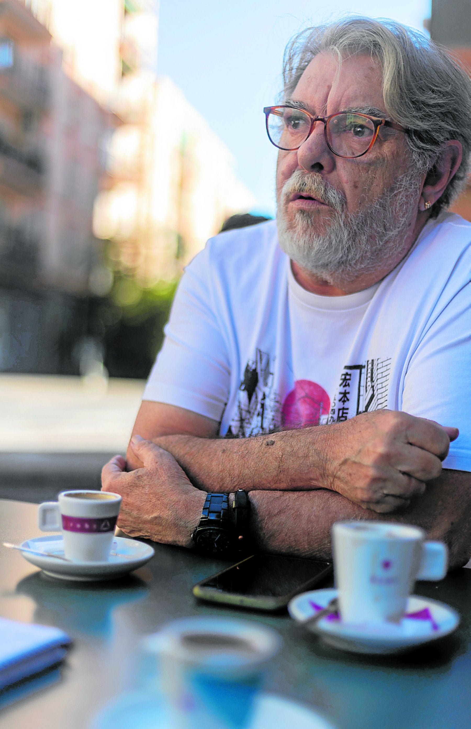 José Antonio Luceño, en una terraza de Cáceres .