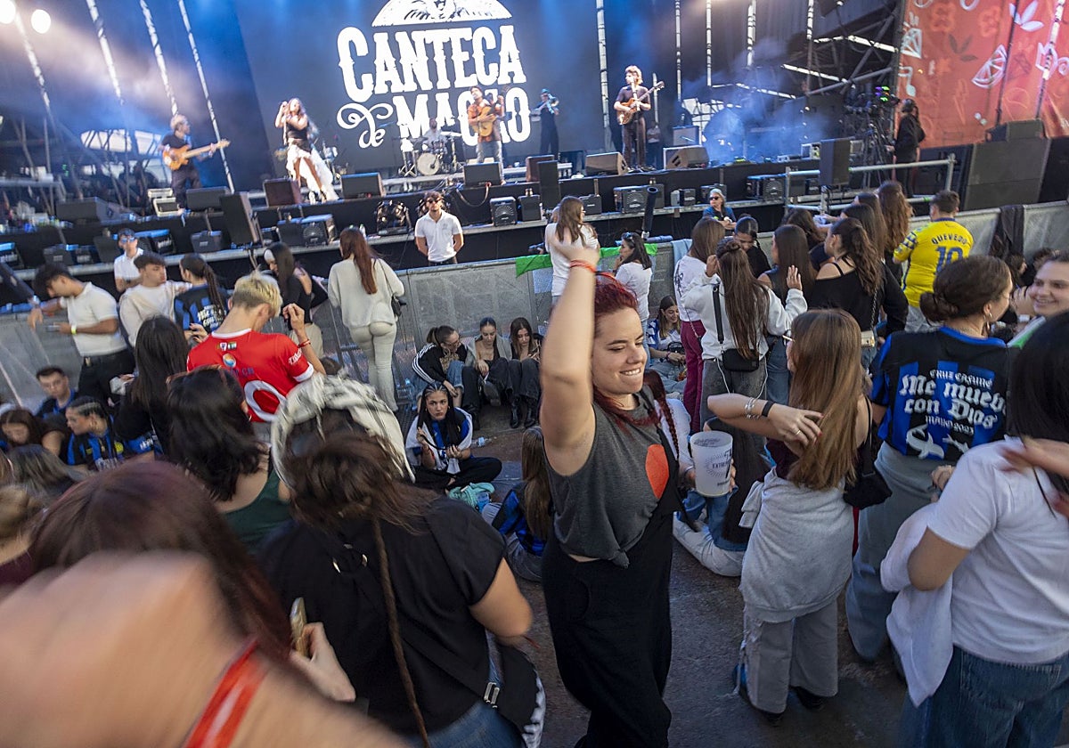 Canteca de Macao puso el ritmo flamenco a la tarde del sábado en el Recinto Hípico.