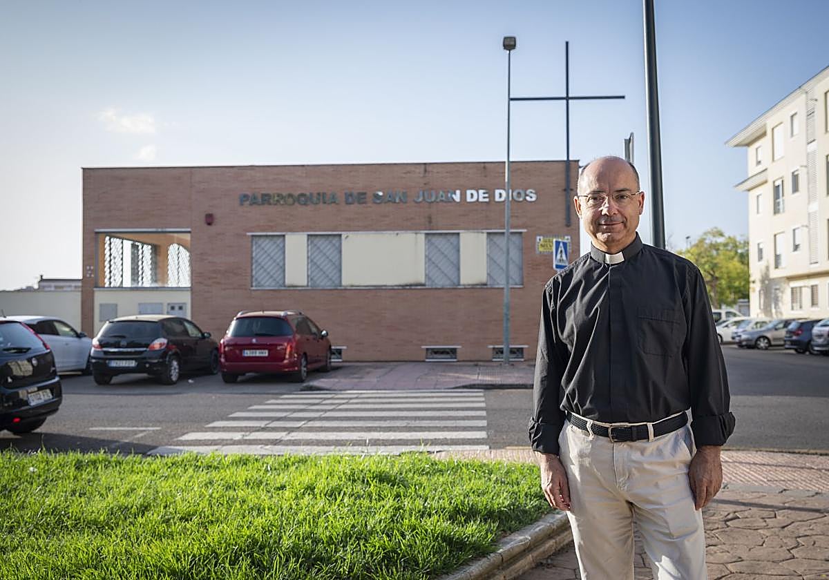 Luis Ramírez García, un día después de su toma de posesión como párroco de San Juan de Dios.