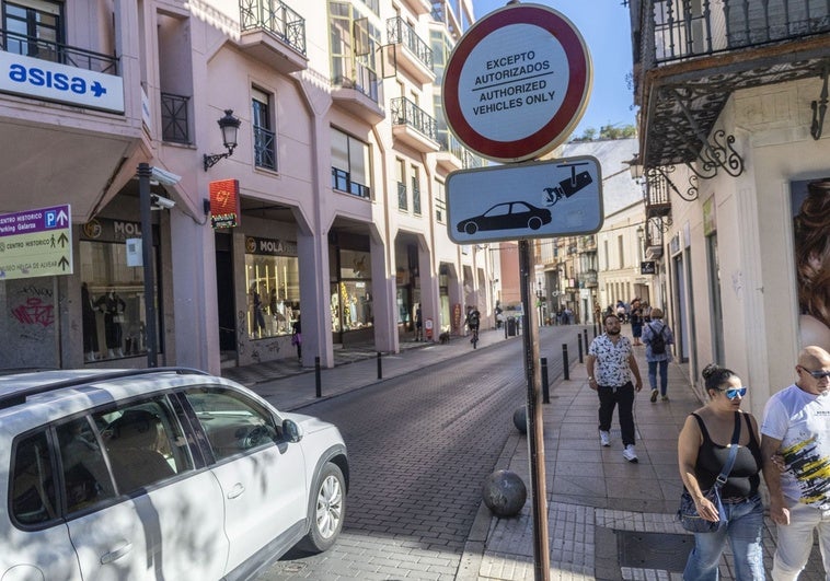 Las nuevas cámaras de acceso al casco viejo de Cáceres empezarán a multar a final de año