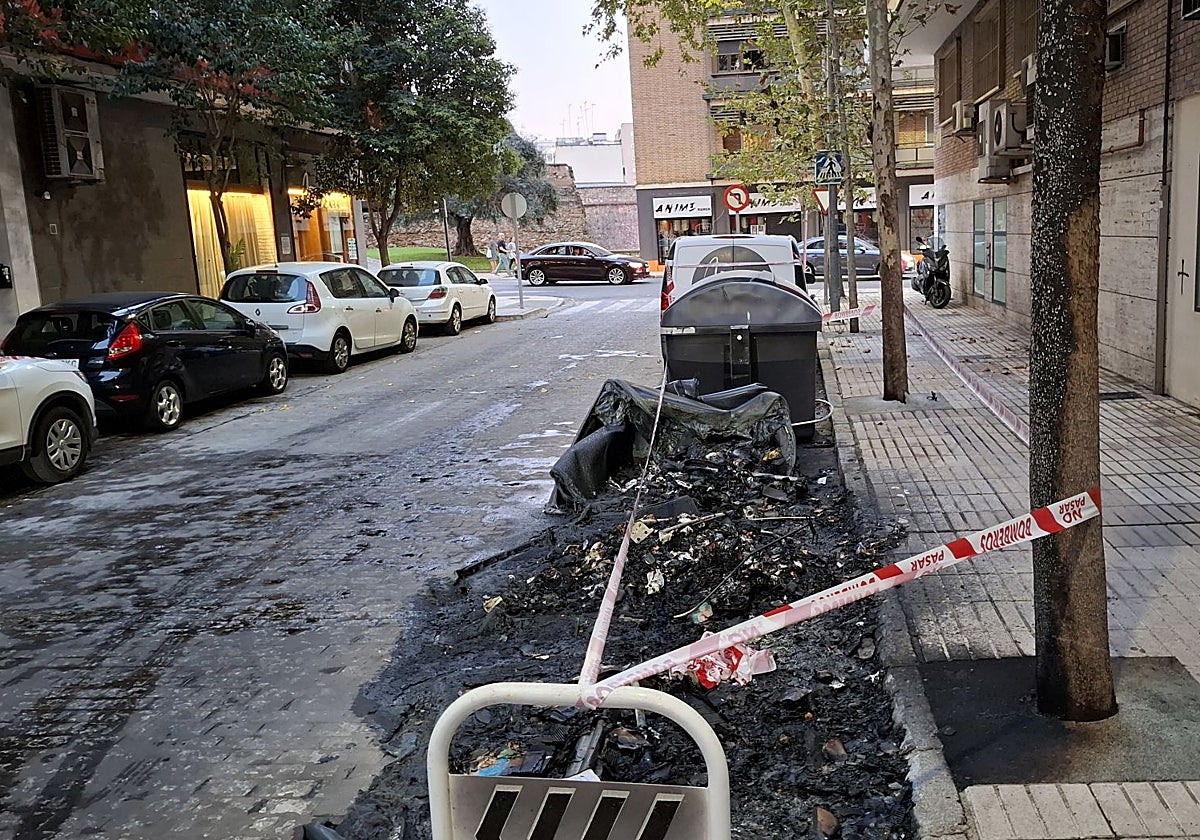 La zona del incendio en Ricardo Fernández de la Puente.