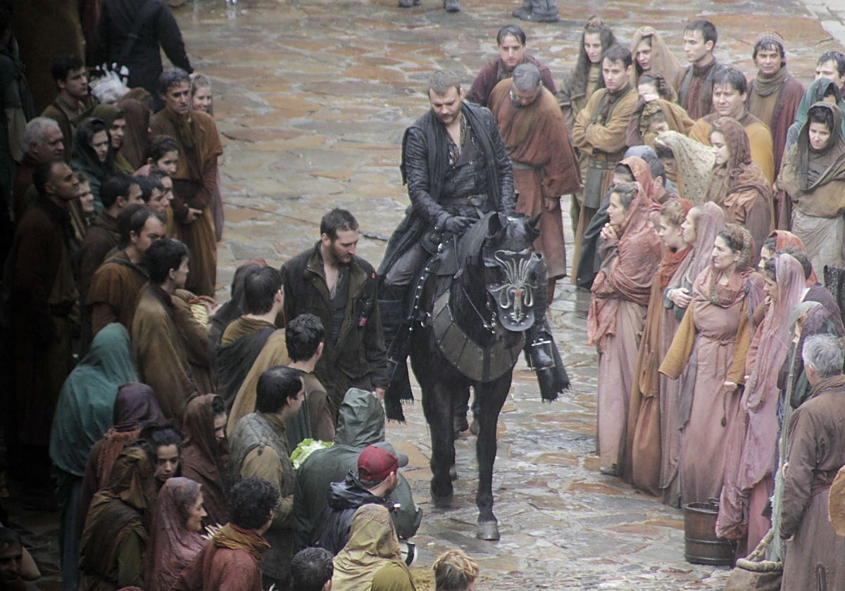 Rodaje de la séptima temporada de 'Juego de tronos' en la plaza de Santa María de Cáceres, en diciembre de 2026.