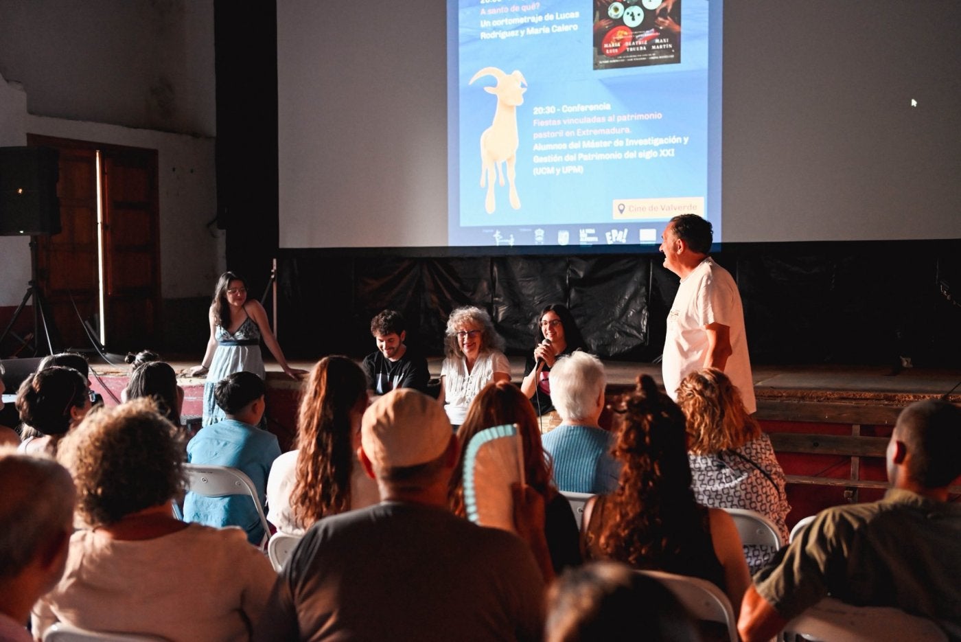 Debate posterior a las proyecciones de El Cinorrio.