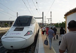 Entrada en Plasencia del tercer Alvia, el pasado mes de junio