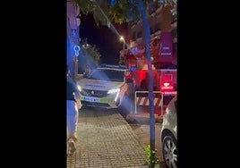 Equipos de emergencias en el lugar de los hechos.