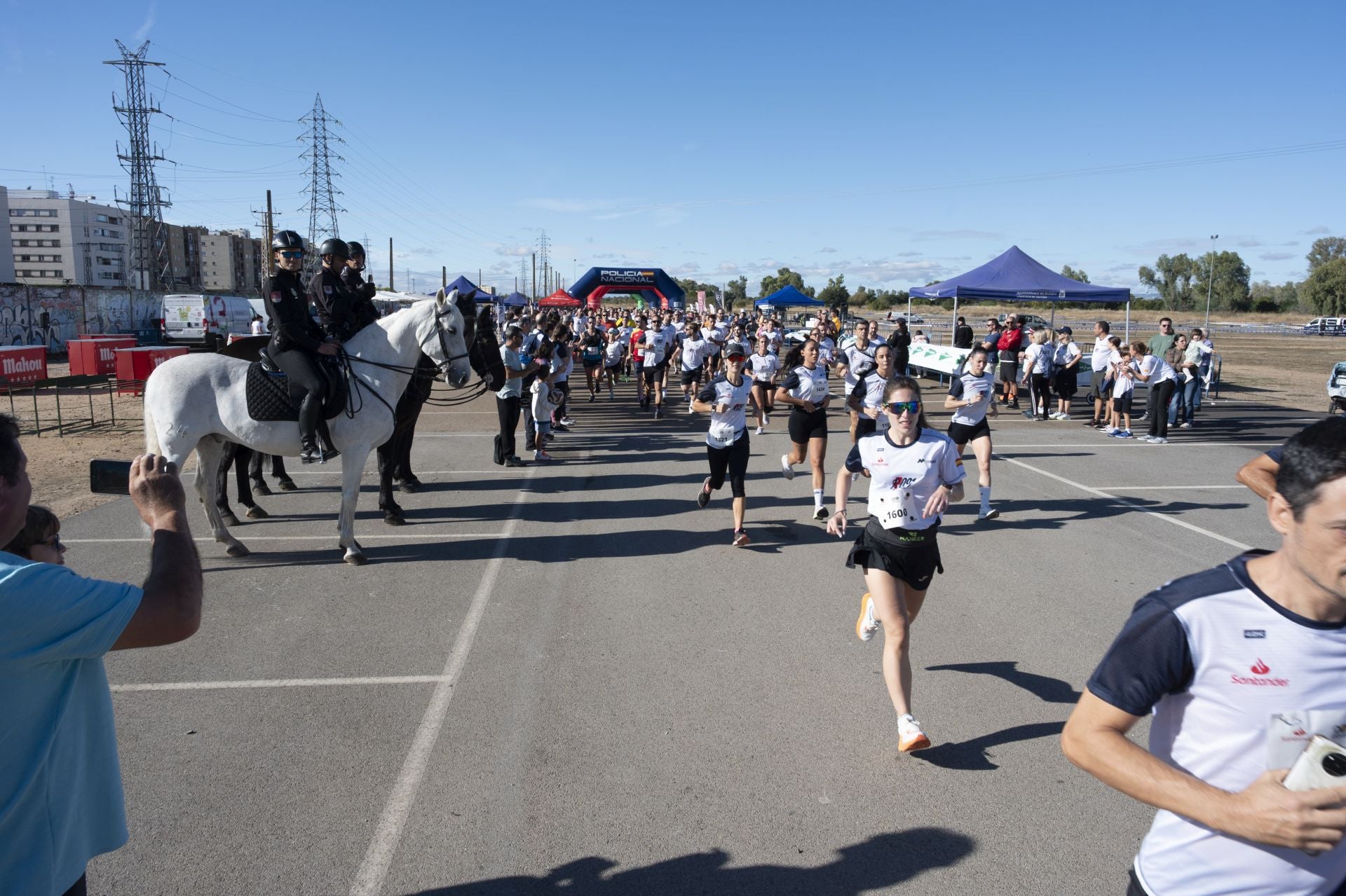 La &#039;Ruta 091&#039; de la Policía Nacional en Badajoz