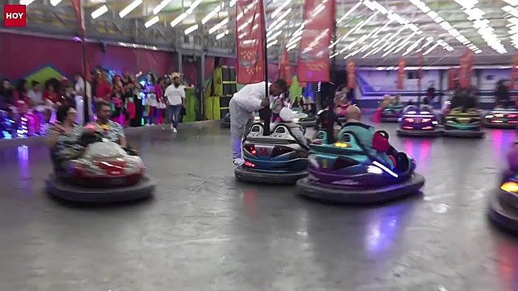 Alaska y Mario Vaquerizo parten la pana en Horteralia