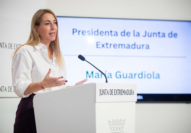 Guardiola convoca elecciones en Extremadura el 21 de diciembre: «Ya está bien, no vamos a esperar más»