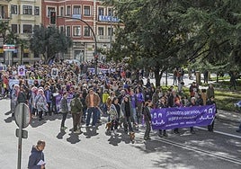 Imágenes de archivo de la manifestación del 8M en Badajoz.