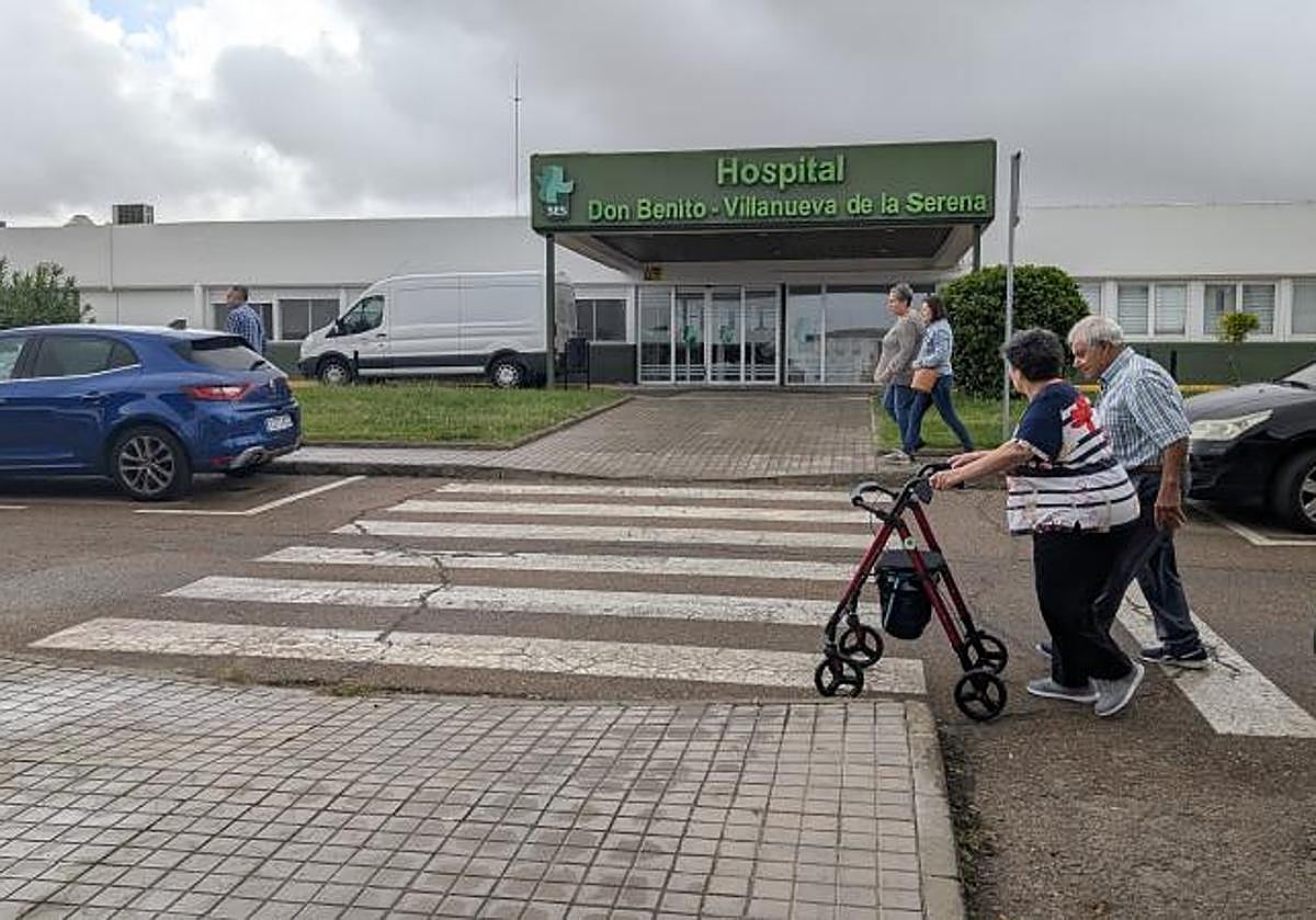 Herido tras un accidente por alcance entre dos vehículos en la EX-A2, en Don Benito