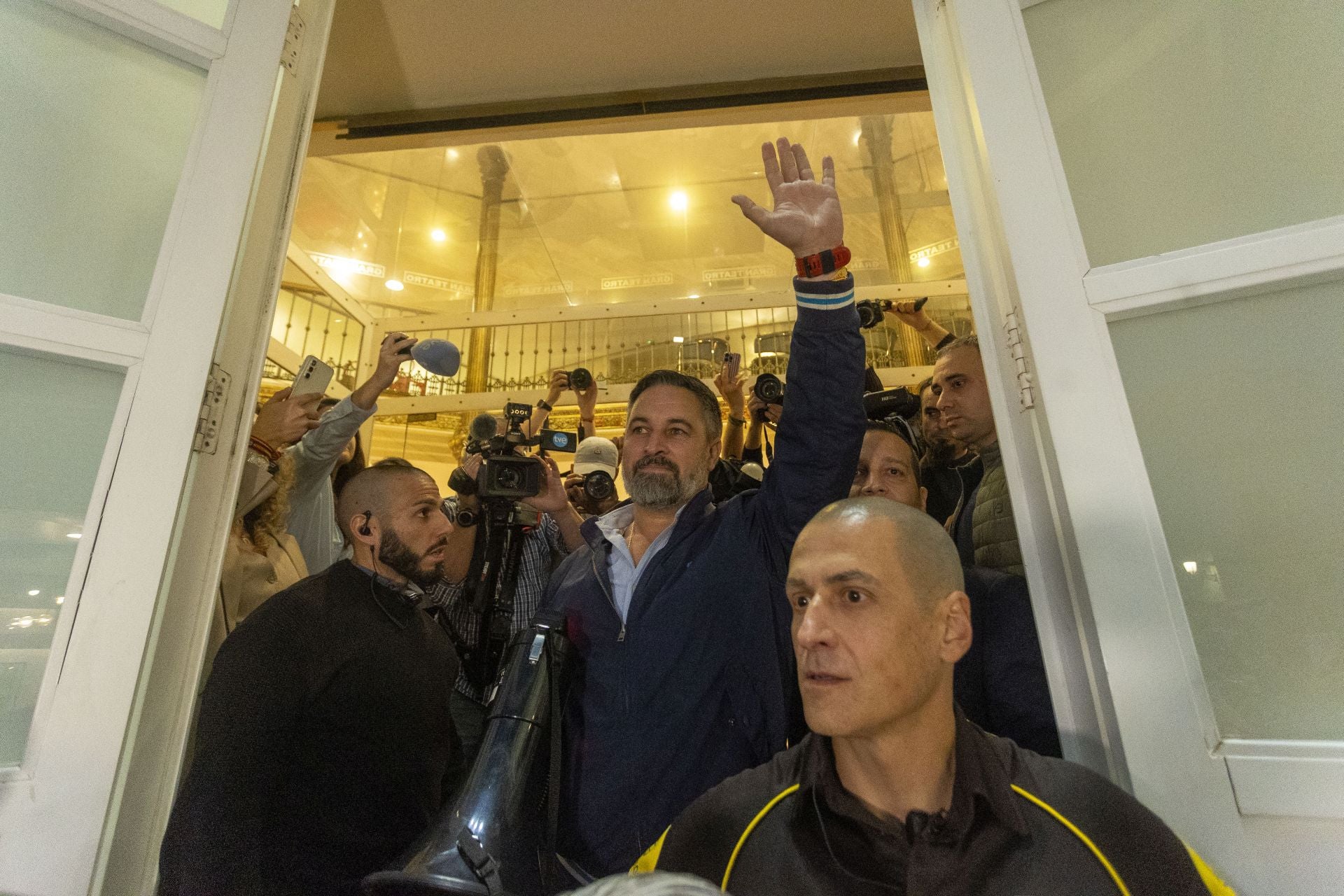 El primer acto de precampaña de Vox en Extremadura, en imágenes