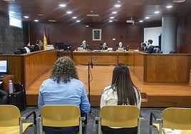 Los acusados, el pasado mes de septiembre en la vista preliminar.