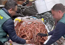 Parte del material sustraído.