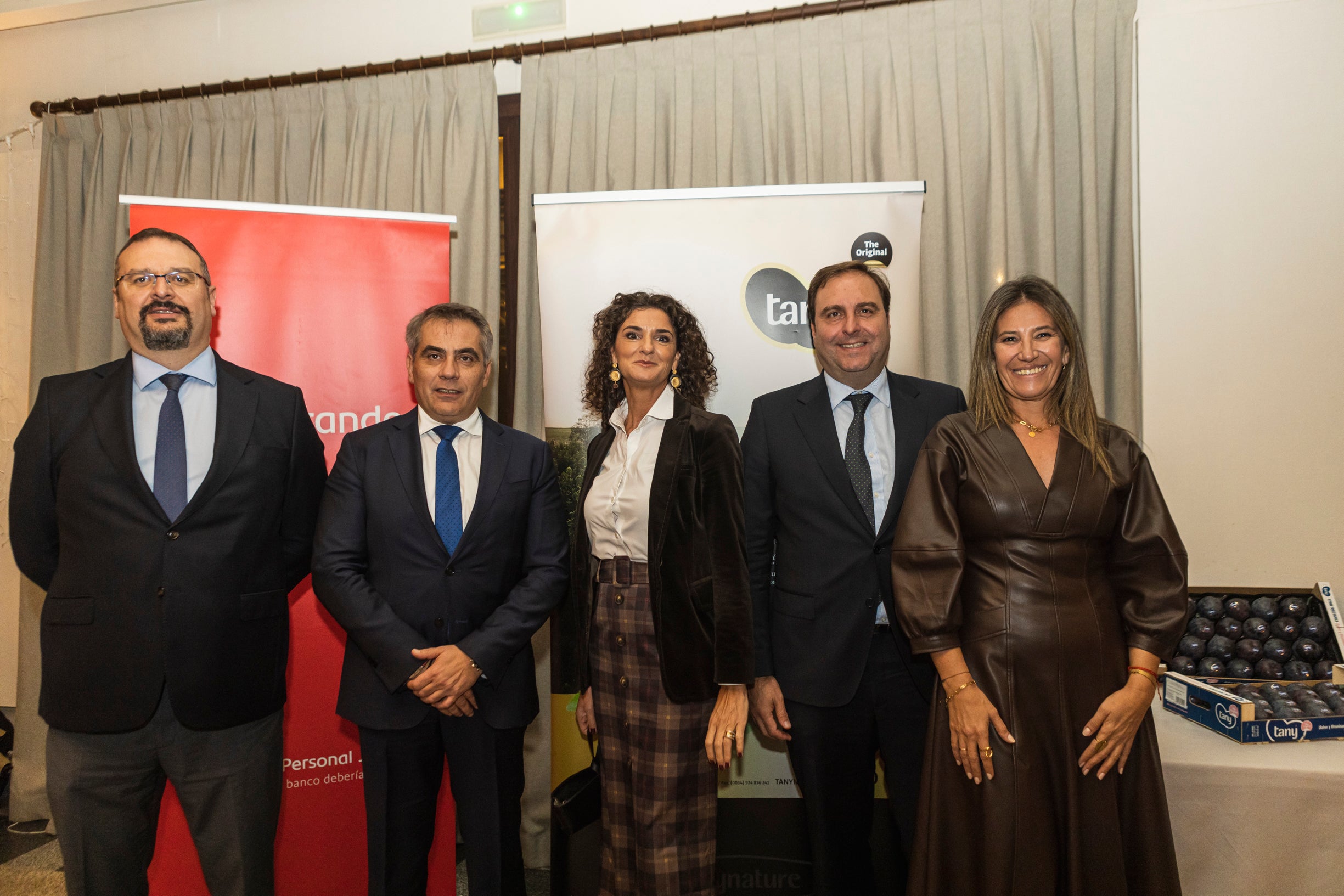Francisco Márquez, Alfonso Sánchez, María Olivia Cid, Francisco Caballero de Alba e Isabel Chaves. 