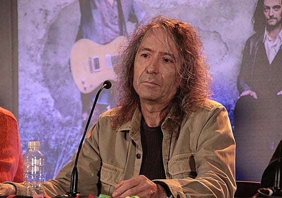 Roberto Iniesta, hace dos años, en la presentación de la última gira.