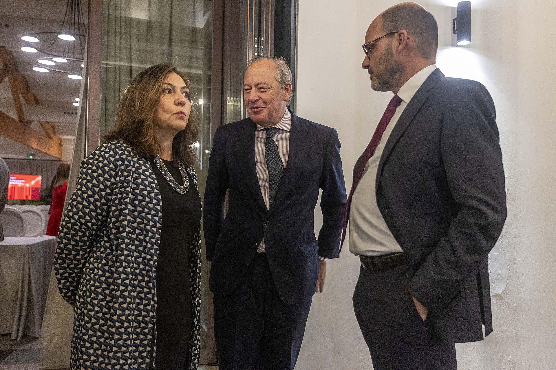 Momentos de la entrega del premio a Tany Nature