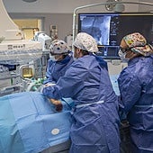 Imagen de archivo de una intervención quirúrgica en el Hospital Universitario de Badajoz.