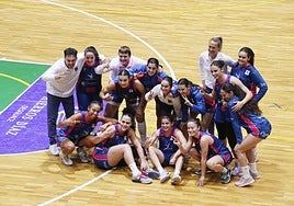 El Miralvalle celebra la victoria ante el Claret.