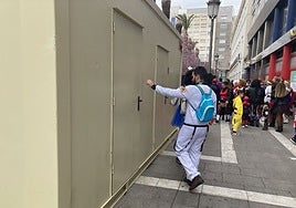 Baños en San Francisco durante el Carnaval de Badajoz.