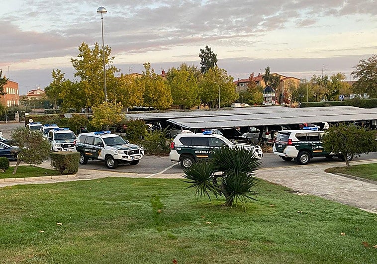 Los cuatro detenidos en Navalmoral estafaban presuntamente en el seno de una entidad religiosa