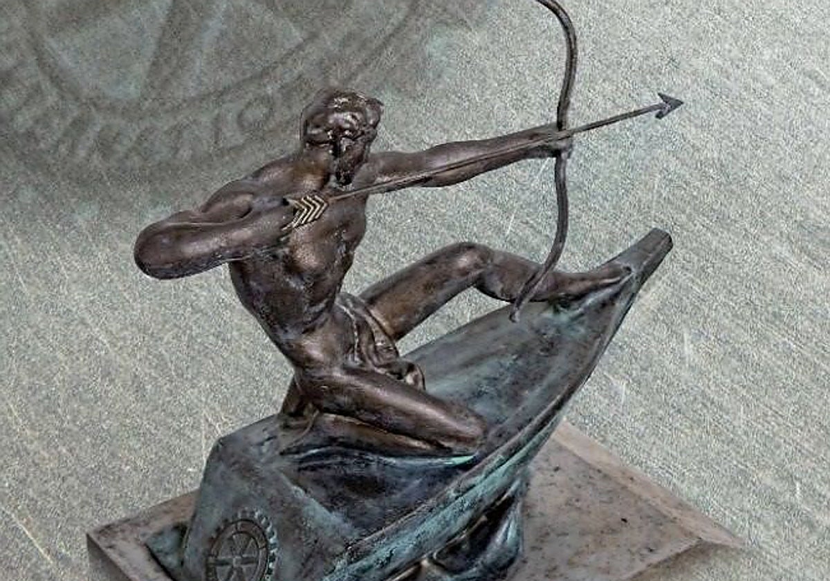 Escultura de Juan de Ávalos que se entrega como Premio Excelencia por el Club Rotary de Mérida.