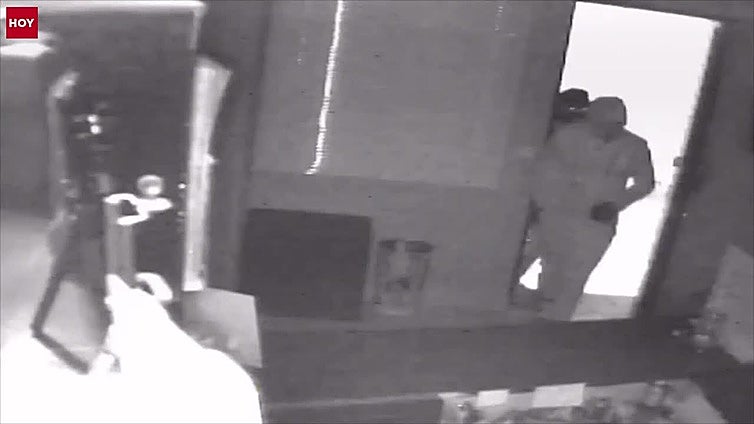 Detenidos los presuntos autores de cuatro robos, tres de ellos en grado de tentativa, en Logrosán