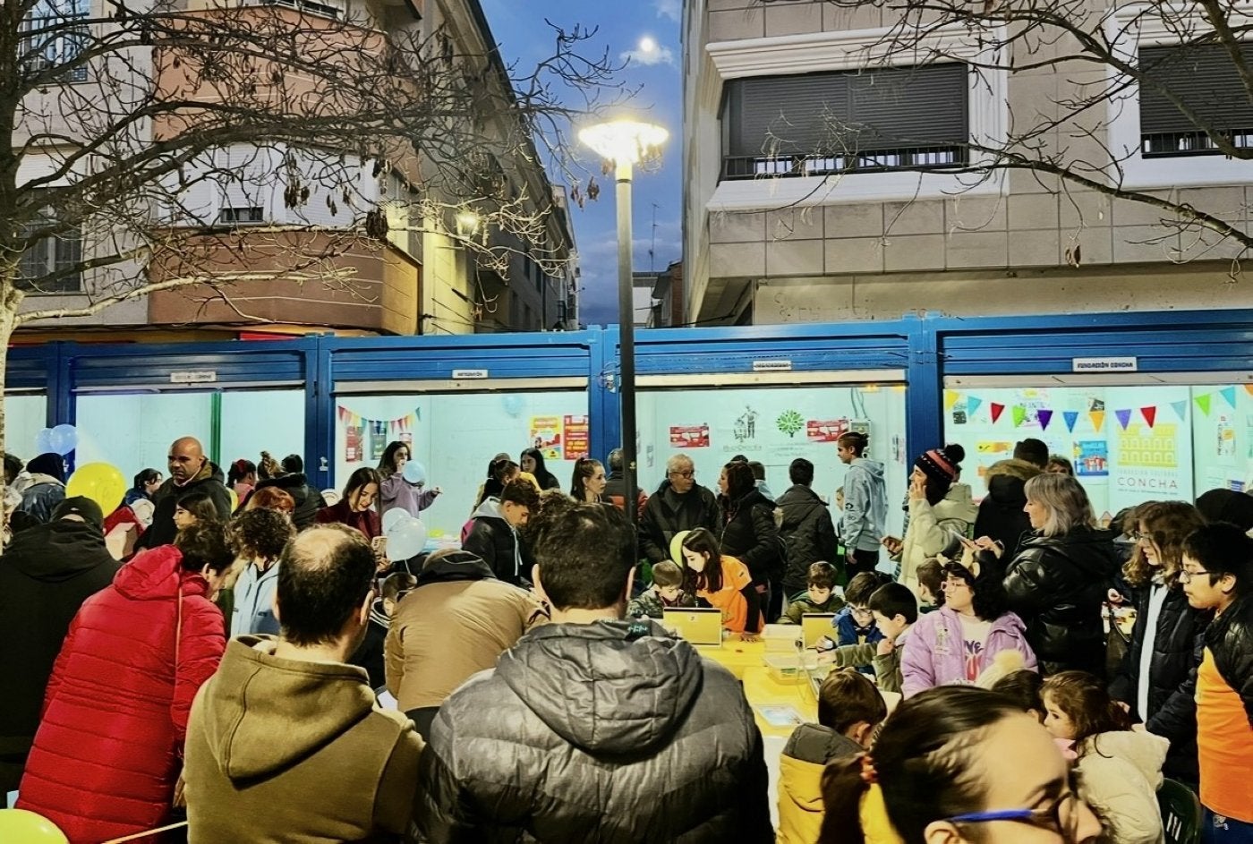 Animada actividad infantil en el Jardincillo.