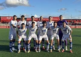 Once inicial del Extremadura en Puente Genil.
