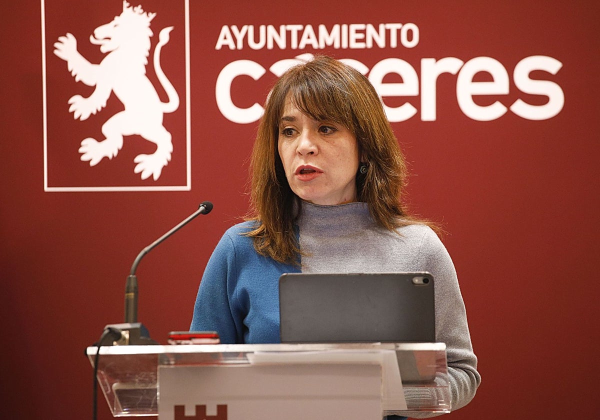 Belén Fernández, portavoz del PSOE en el Ayuntamiento de Cáceres.