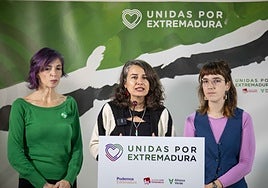 Belén Rodríguez, Irene de Miguel y Nerea Fernández en la presentación de la candidatura.