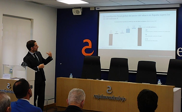 El cultivo y transformación del tabaco generan 69 millones de valor añadido en Extremadura