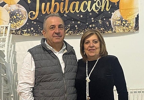 Cayetano Suero, junto a su mujer, Dorotea Zambrano, en el homenaje del sábado en Jerez de los Caballeros.