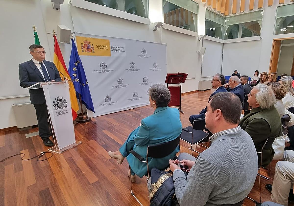 Intervención de José Luis Capilla durante su toma de posesión en la Delegación del Gobierno de Extremadura.