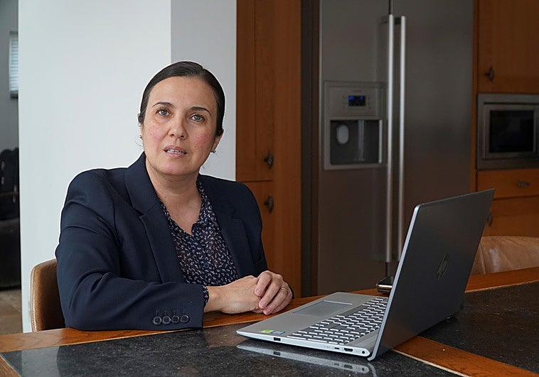 Eva González: la abogada extremeña vuelve a la carga en defensa de los inmigrantes