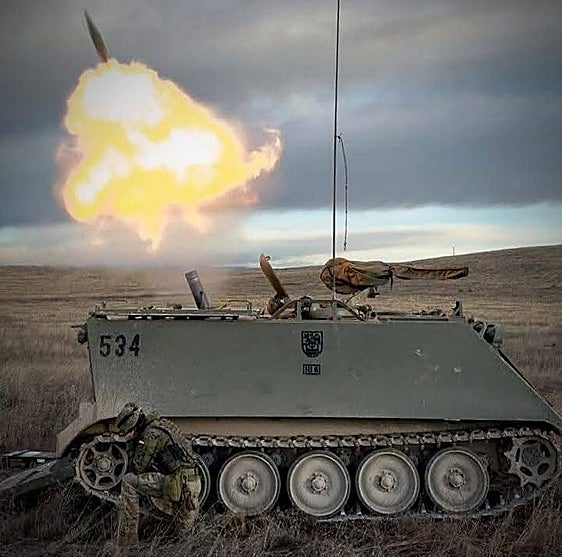 Más de 300 vehículos y 2.000 militares: así se prepara la Brigada de Extremadura para el combate