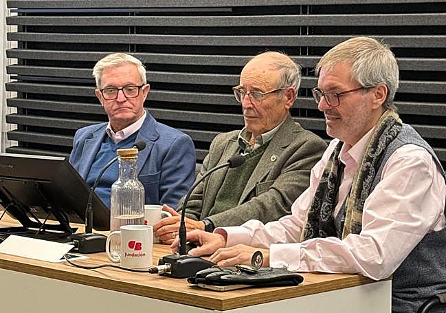 Manuel Pecellín y Víctor Casco hablaron de masonería en la Fundación CB.