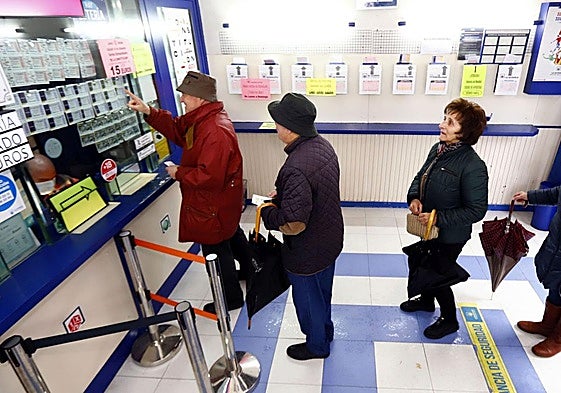 Tres acertantes del sorteo de la Bonoloto ganan más de 55.000 euros este sábado