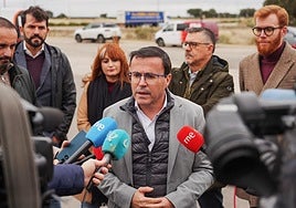 Gallardo promete 40 millones para relanzar el mundo rural